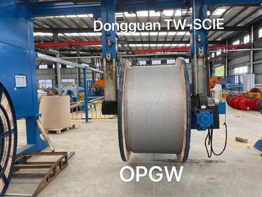 स्थानीय क्षेत्र नेटवर्क सिस्टम एसएम पीई बाहरी आवरण के लिए GYXTW आउटडोर फाइबर ऑप्टिक केबल
